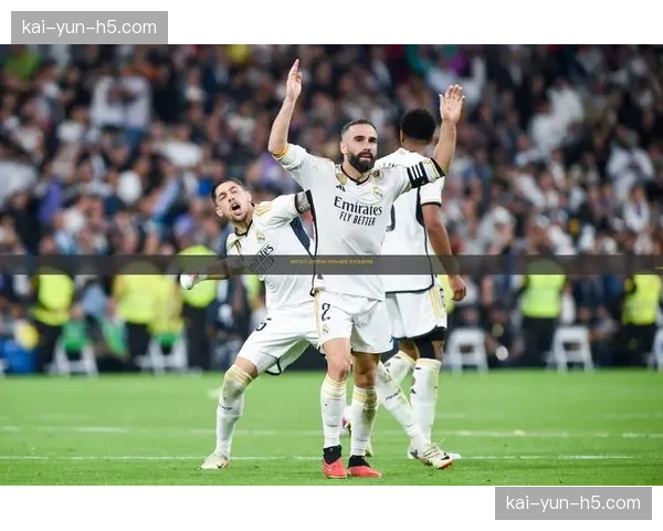 快讯：昂热1-0小胜，打入全场唯一进球的是一次禁区肋部的间接任意球配合